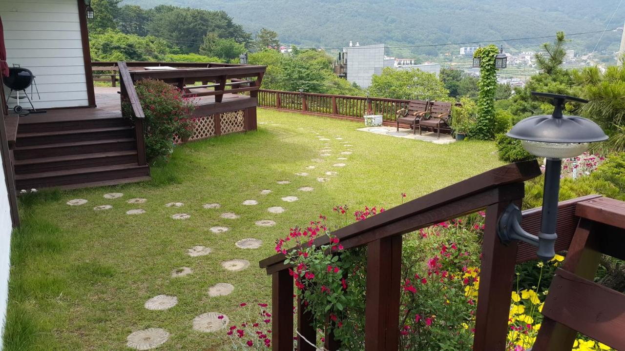 Travel Sketch Pension Geoje Exterior foto